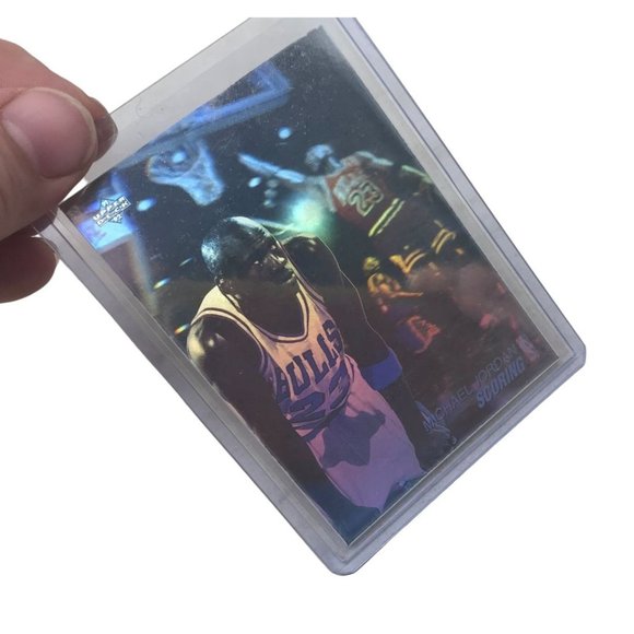 Upper Deck 1992 Michael Jordan Hologram Card No. AW1 - Picture 10 of 10